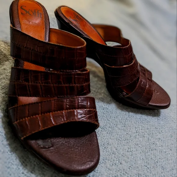 Sofft, Wedge Sandal, Size 8, Brown - Picture 1 of 3